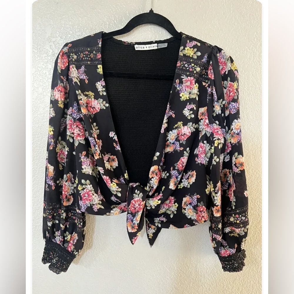 Alice + Oliviaโ FloralโTie Front Blouson Sleeve Crop Blouse Top Small New $350